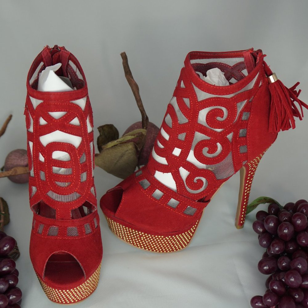 LILIANA RED PLATFORM STILETTO HEEL  w Tassle SZ. 8